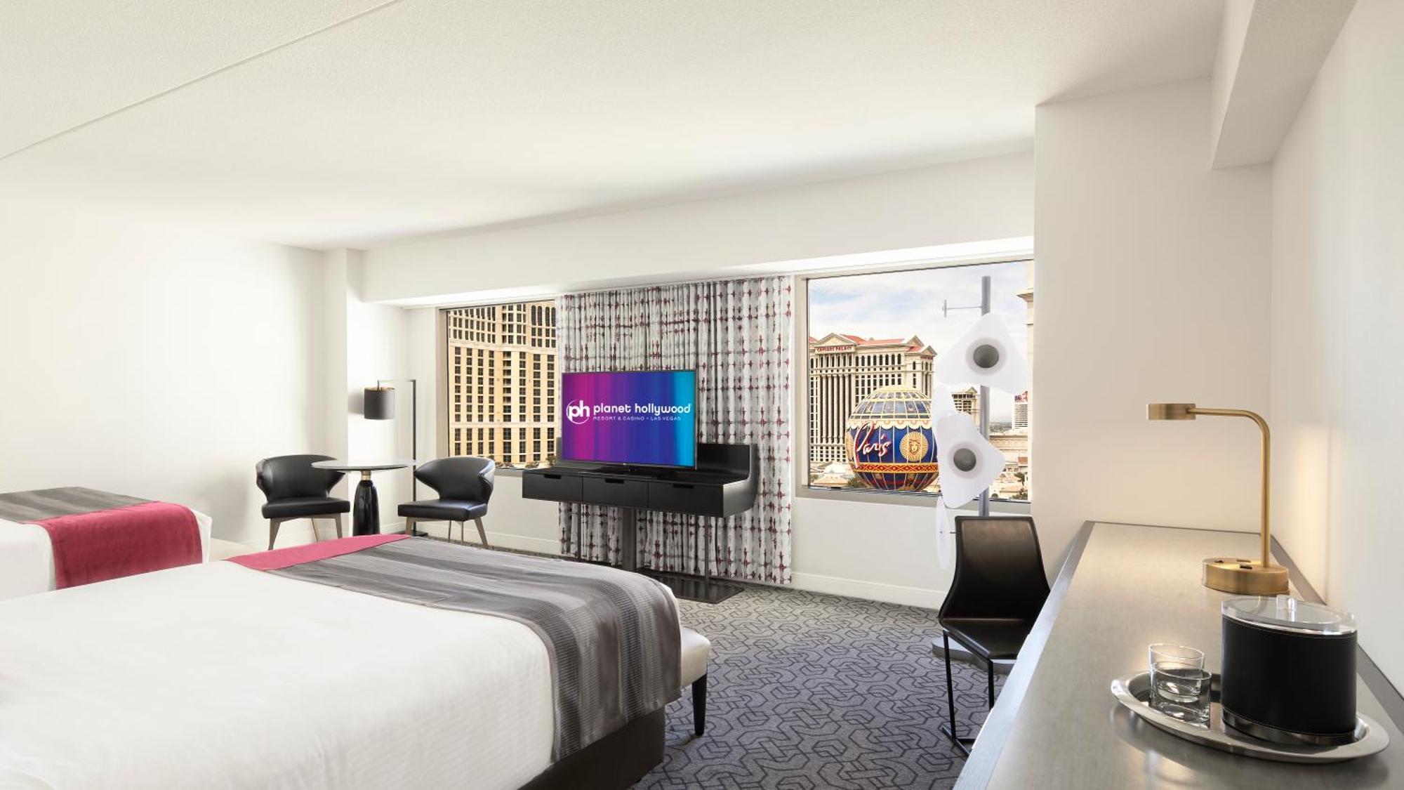 Ultra Resort Room 2 Queens Non-Smoking