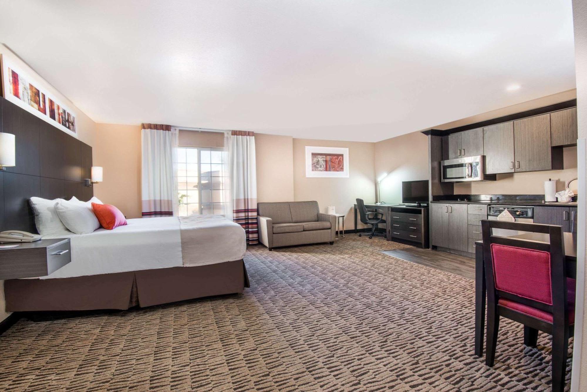 Executive King Room Non-Smoking