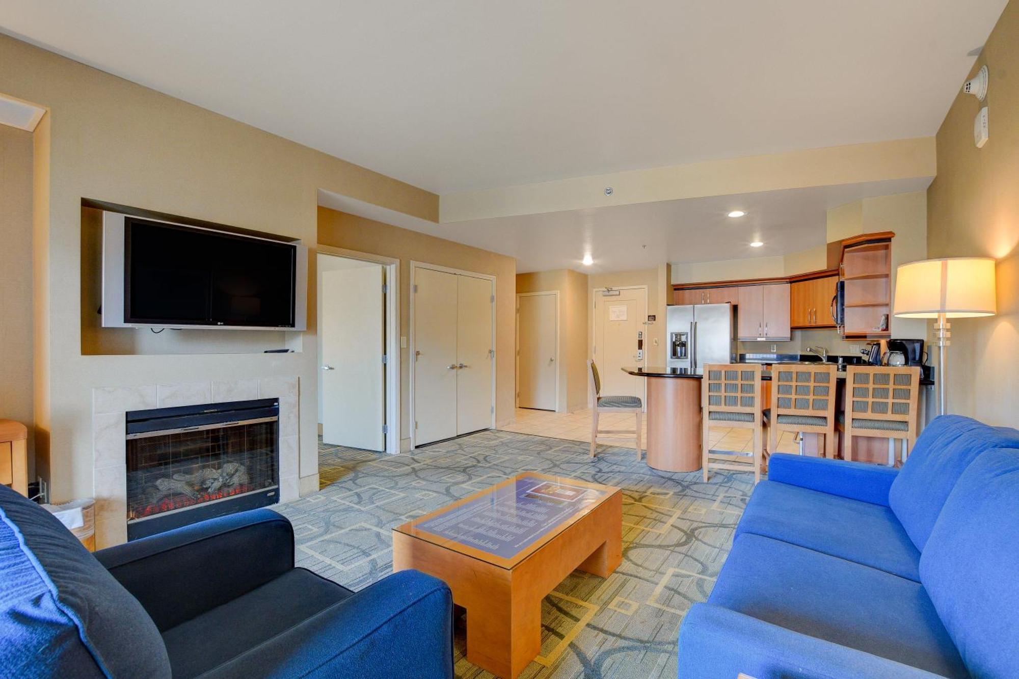 One-Bedroom Suite