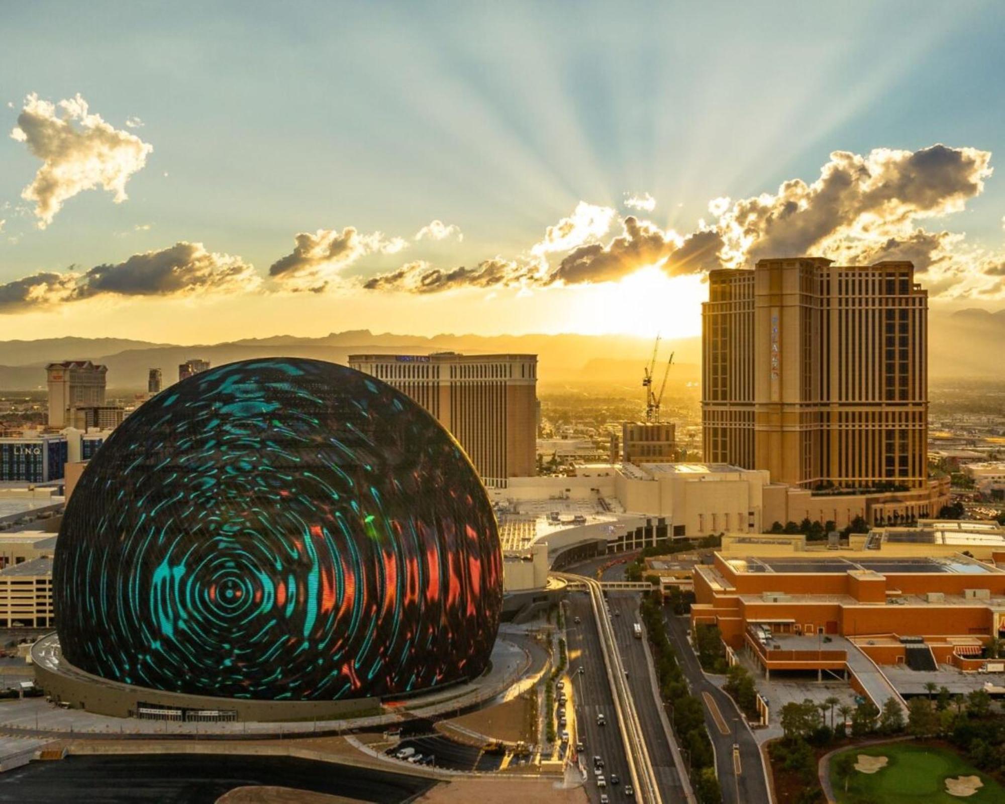 Palazzo Luxury Two Queen Suite Sphere View