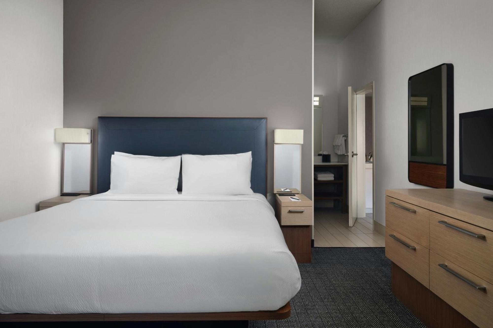 King Room with Sofa Bed