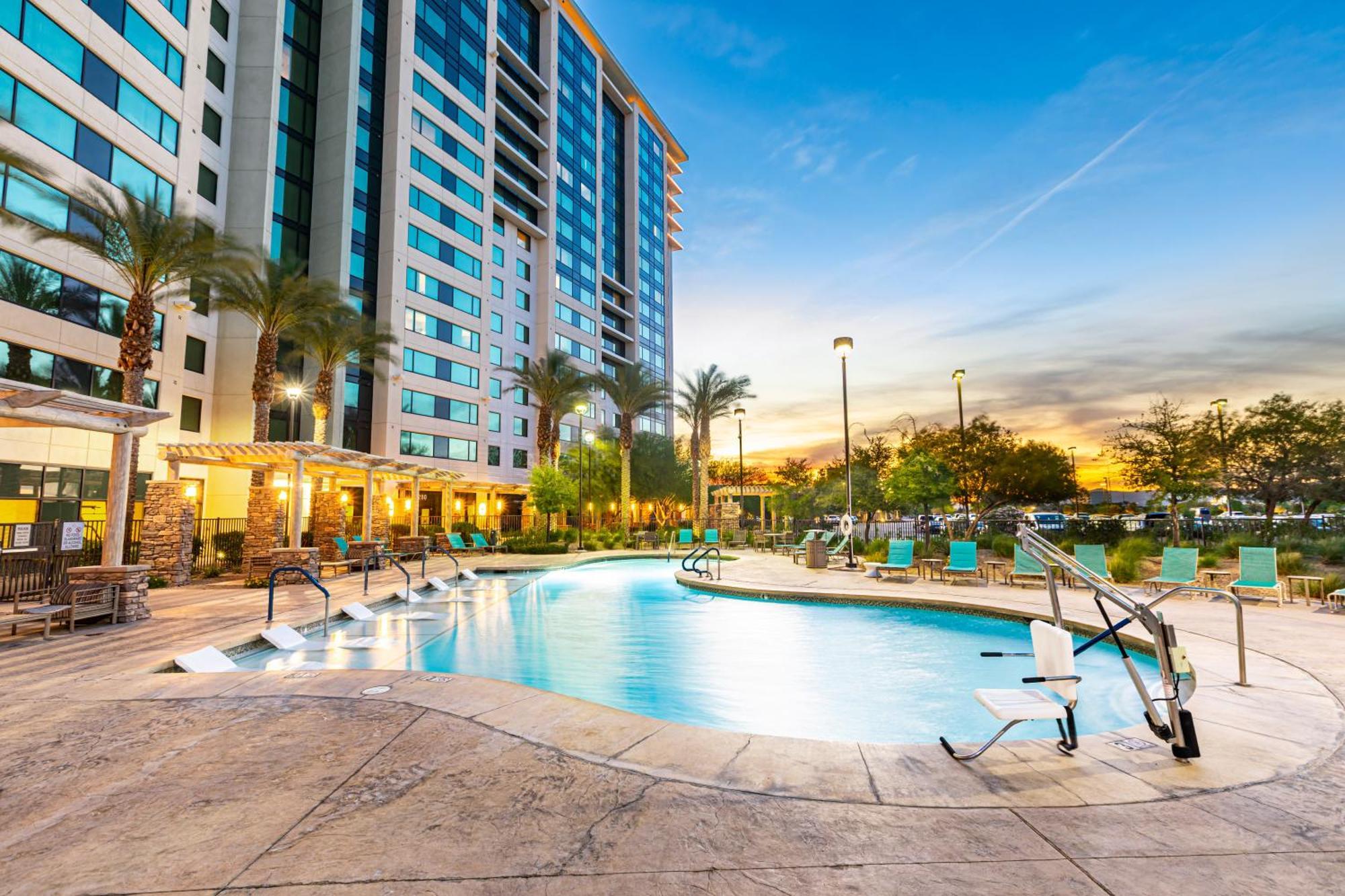 Suite with Pool View,1681766273:JPEG