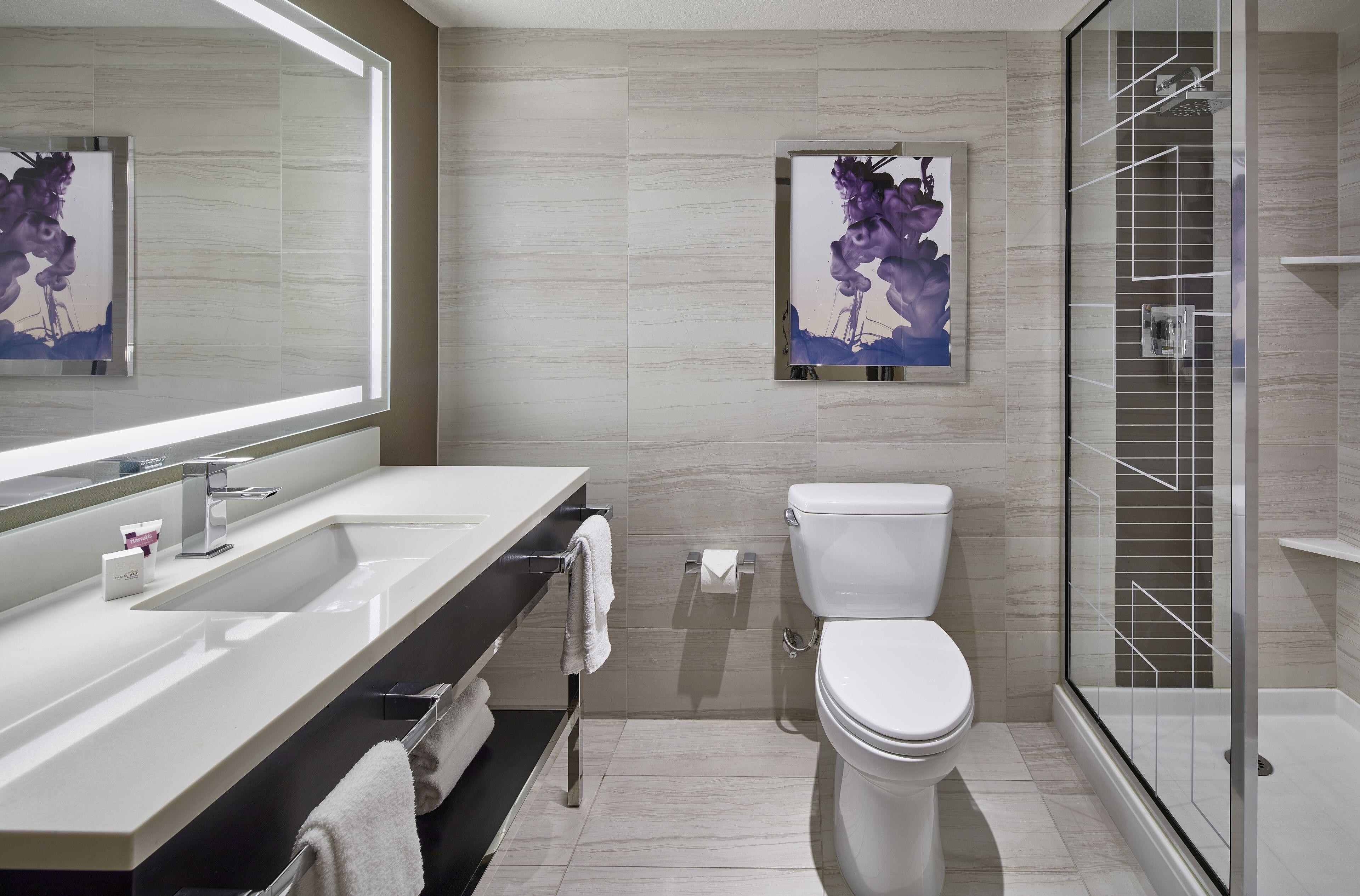 Mountain Tower Deluxe Room 2 Double Beds Non-Smoking Pool View