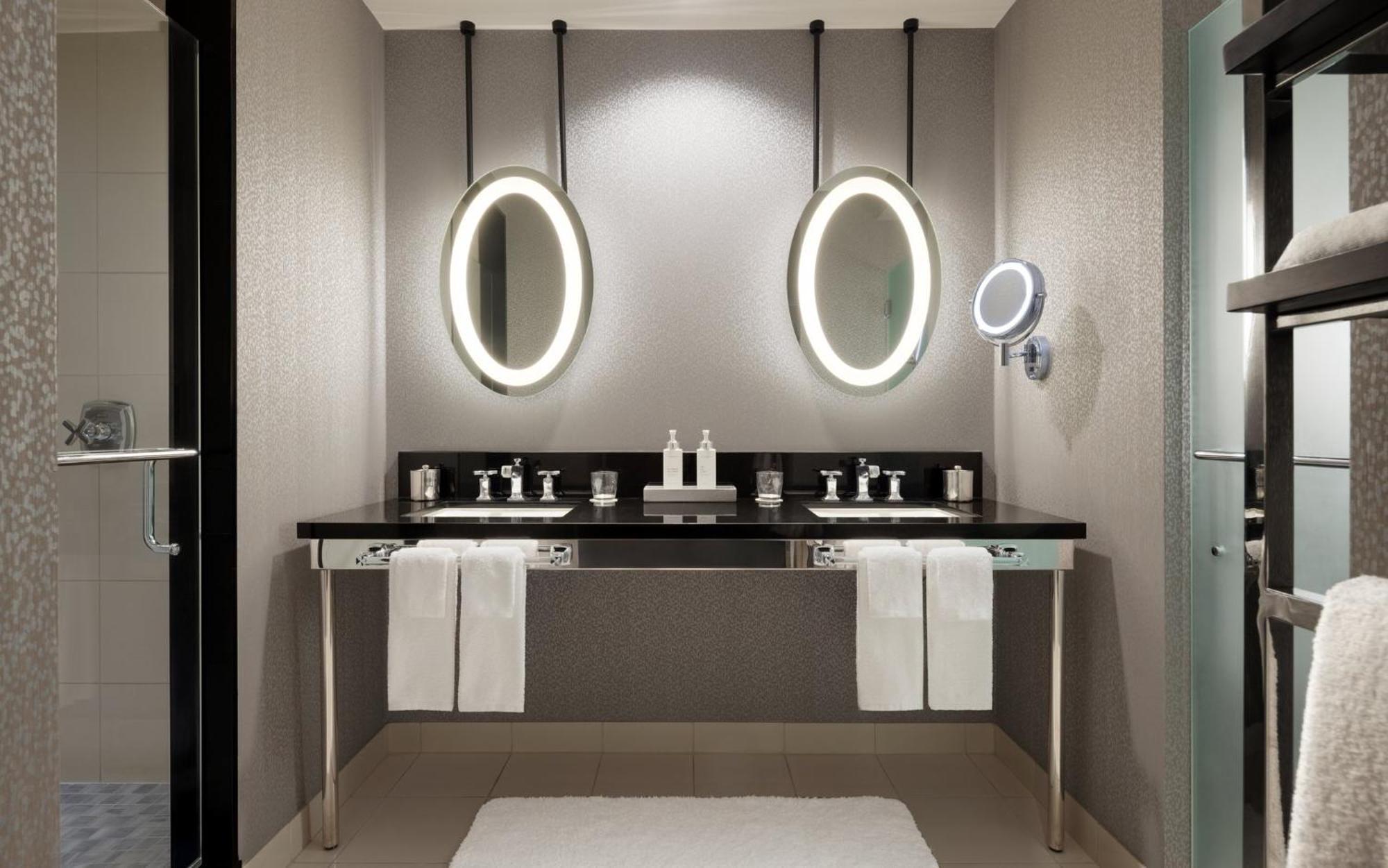 City Room,1708581809:JPEG