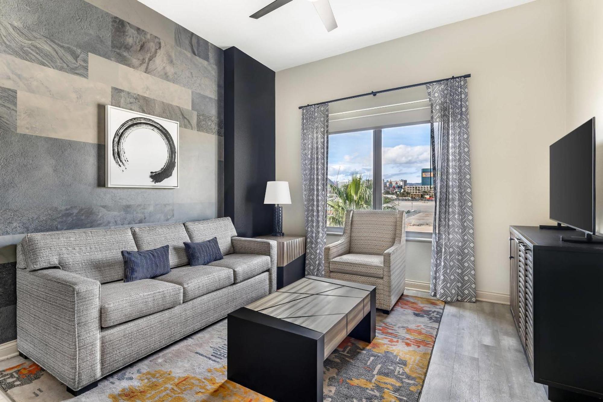 One Bedroom Deluxe
