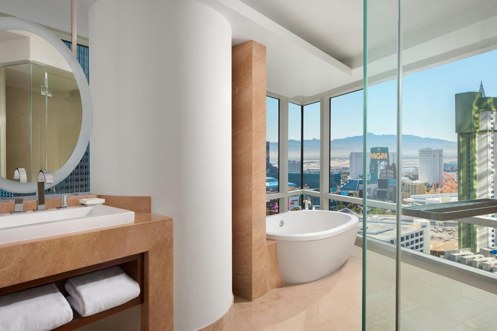 Corner Suite Panoramic View