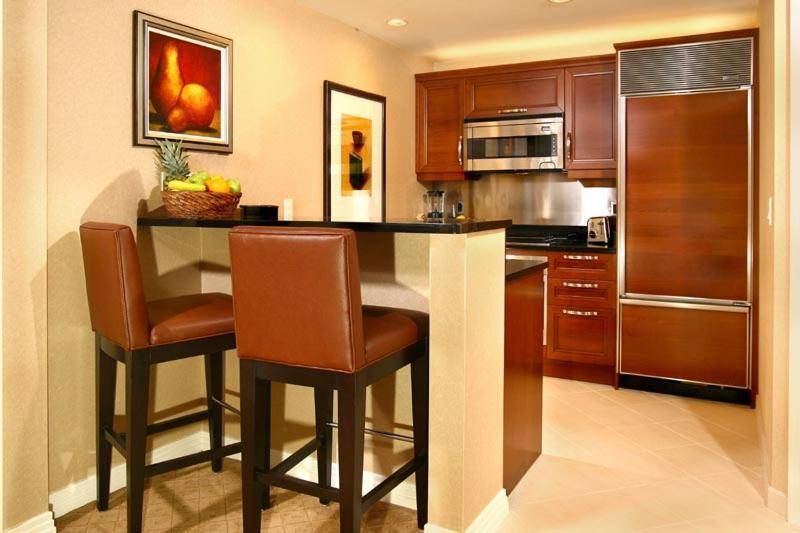 One-Bedroom Suite Run of House
