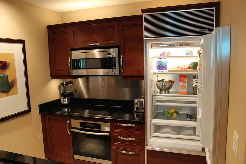 One-Bedroom Suite Run of House