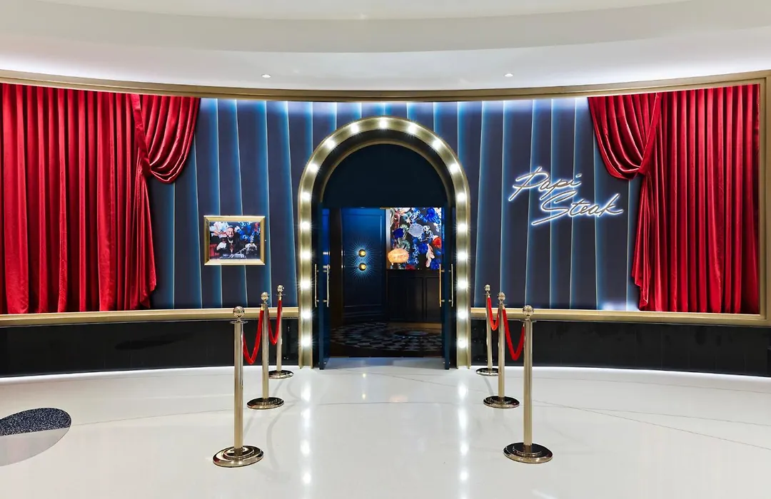 Fontainebleau Las Vegas By Suiteness-1