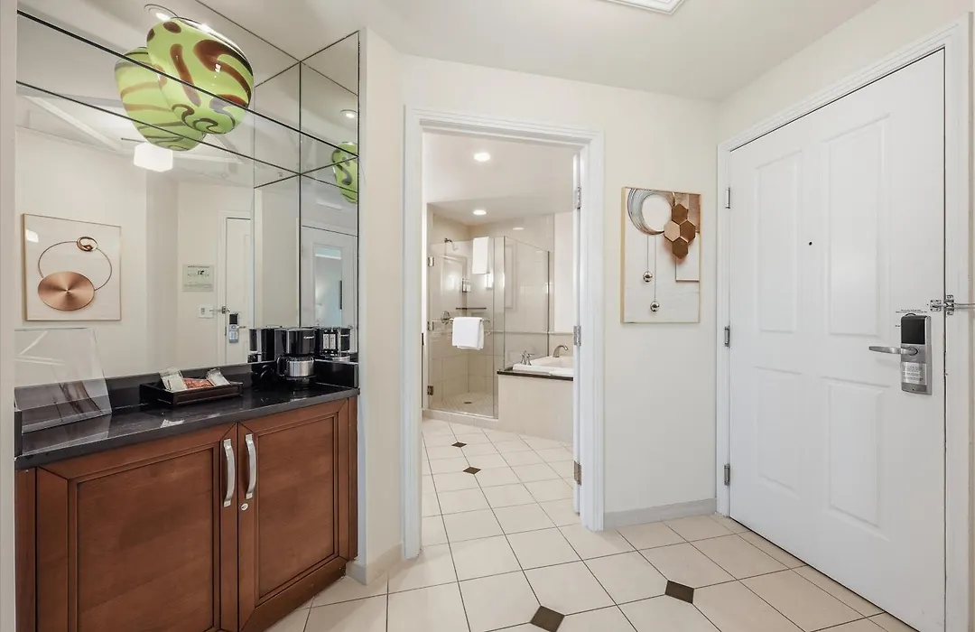 Mgm Signature - Strip View Suite- Free Valet Parking-1