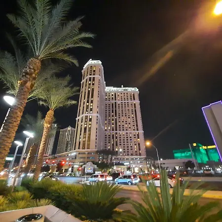 Suites At Marriott'S Grand Chateau Las Vegas Strip-No Resort Fee-3