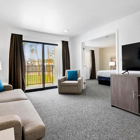 Las Vegas Serene Hotel-2