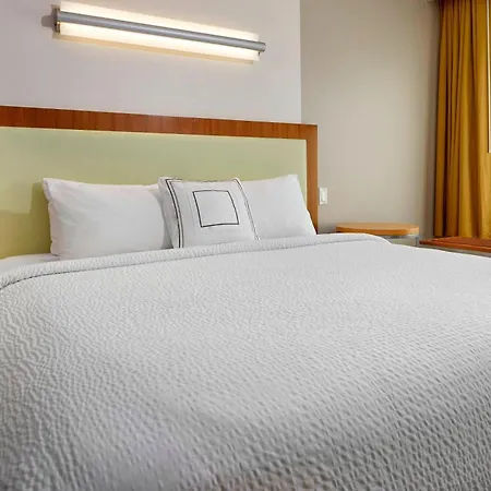 Springhill Suites By Marriott Las Vegas Convention Center-3
