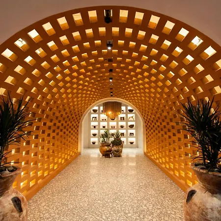 Virgin Hotels Las Vegas, Curio Collection By Hilton-2