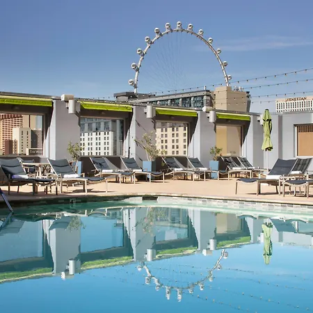 The Lapis Suite At Platinum Hotel-2