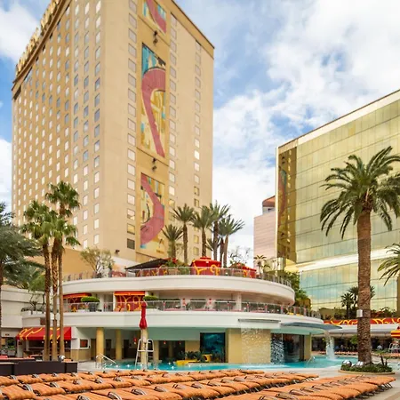 Golden Nugget Hotel & Casino Las Vegas-3