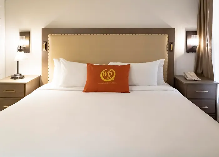 Best Hotels in VegasWestgate Flamingo Bay