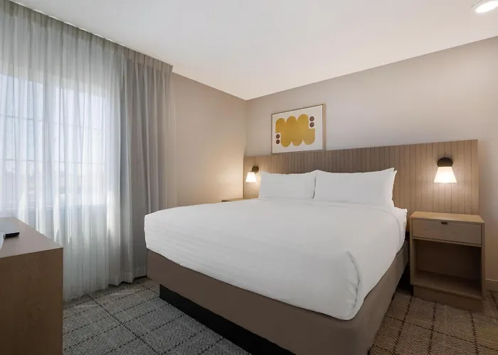 Sonesta Simply Suites Las Vegas Convention Center